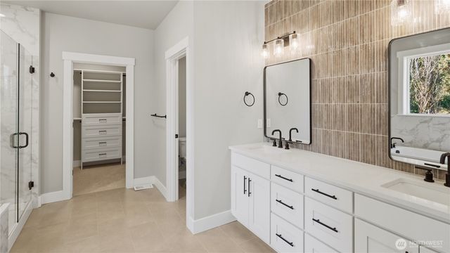 3525 173rd Place SW, Lynnwood, WA 98037