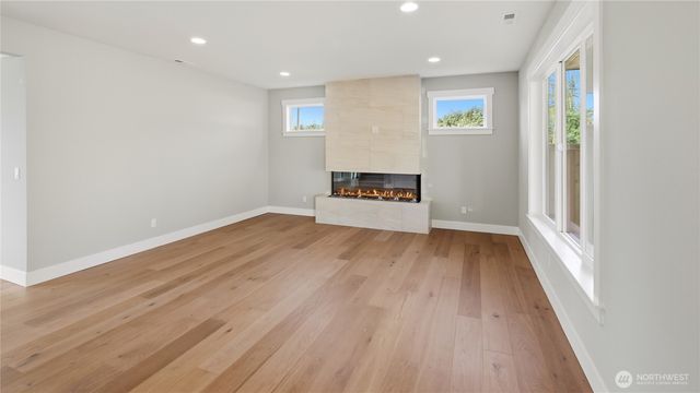 3525 173rd Place SW, Lynnwood, WA 98037