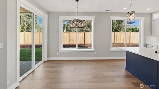 3525 173rd Place SW, Lynnwood, WA 98037