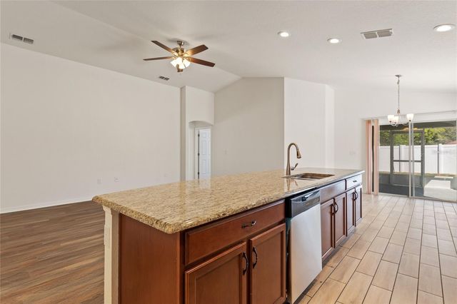 2009 DANES COURT, Lakeland, FL 33810