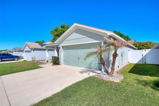 2009 DANES COURT, Lakeland, FL 33810