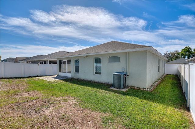 2009 DANES COURT, Lakeland, FL 33810