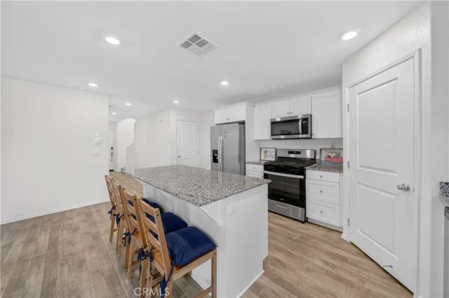 30894 Envision Court, Winchester, CA 92596