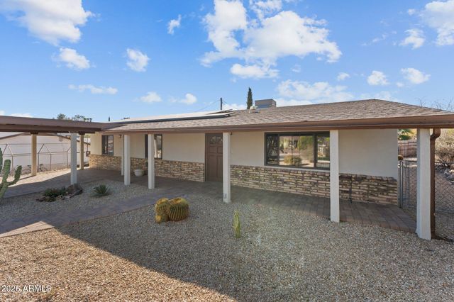 758 Kachina Drive, Wickenburg, AZ 85390