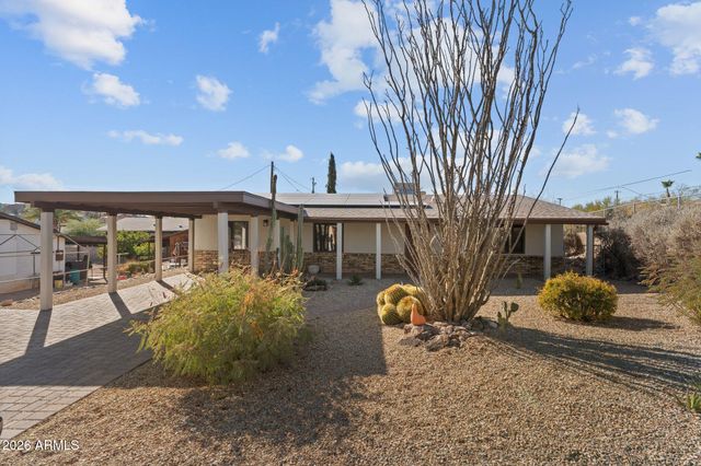 758 Kachina Drive, Wickenburg, AZ 85390