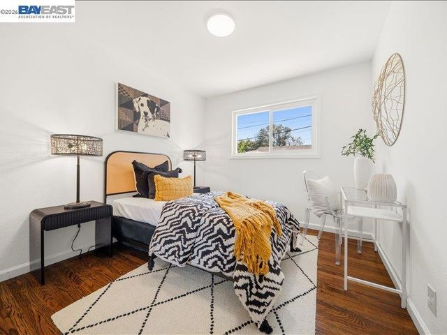 7654 Cardigan St, Dublin, CA 94568