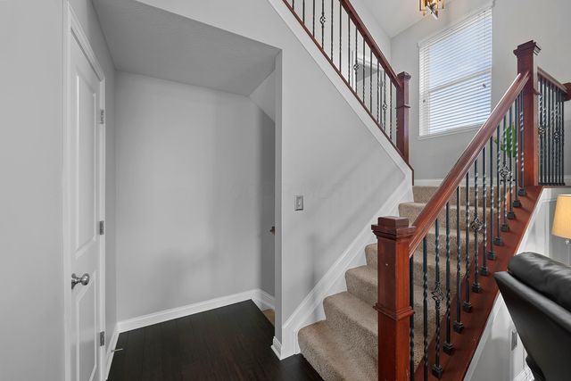 2114 Visconti Drive, Grove City, OH 43123