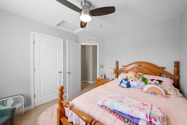 2114 Visconti Drive, Grove City, OH 43123