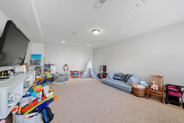 2114 Visconti Drive, Grove City, OH 43123