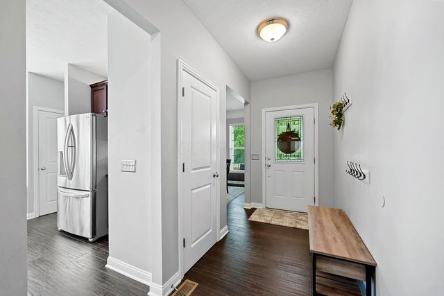 2114 Visconti Drive, Grove City, OH 43123