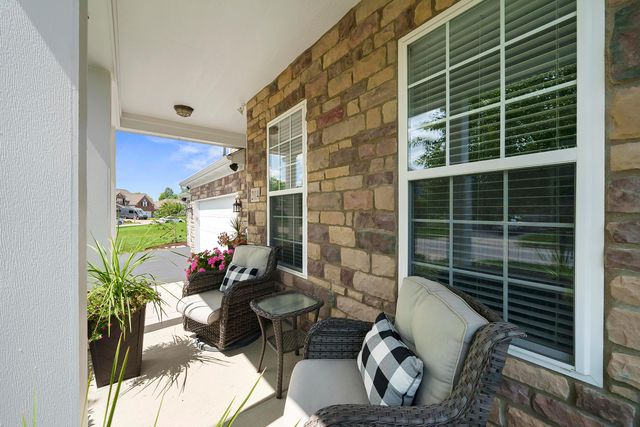 2114 Visconti Drive, Grove City, OH 43123