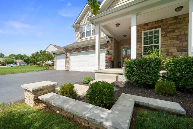 2114 Visconti Drive, Grove City, OH 43123