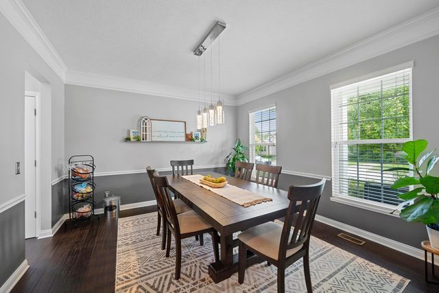 2114 Visconti Drive, Grove City, OH 43123