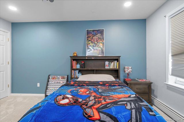 18 Coach House Court, New Windsor, NY 12553