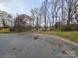 305 Alexander Street, Mooresville, NC 28115