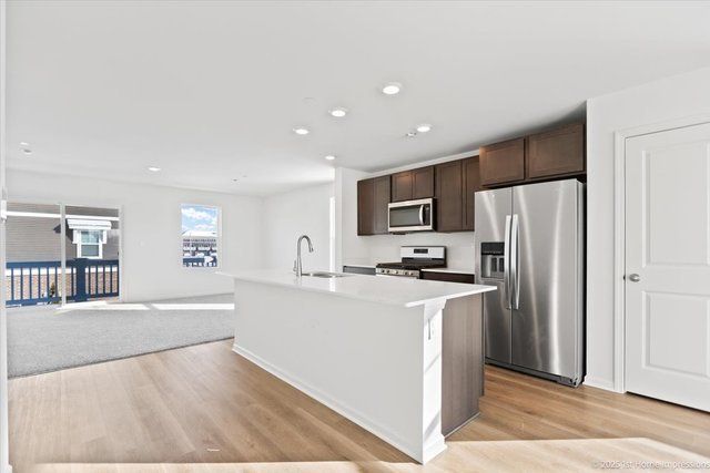 17307 Roscommon Road, Tinley Park, IL 60477