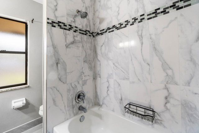 190 Parkwood Drive S, Royal Palm Beach, FL 33411