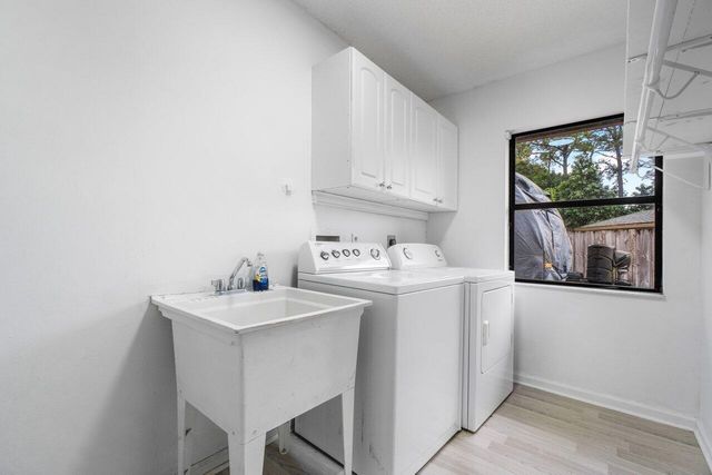 190 Parkwood Drive S, Royal Palm Beach, FL 33411