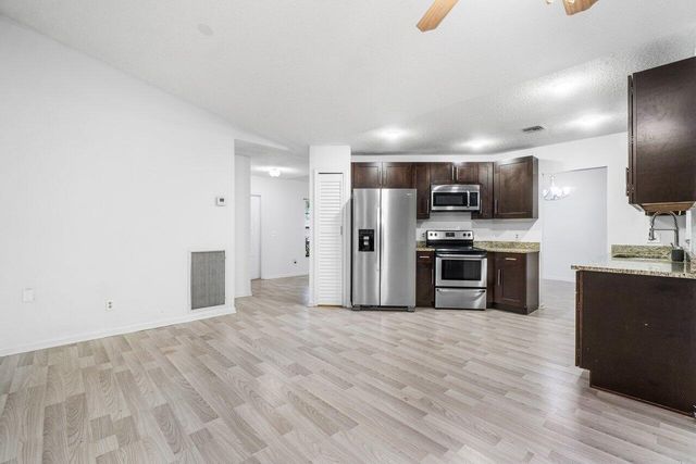 190 Parkwood Drive S, Royal Palm Beach, FL 33411