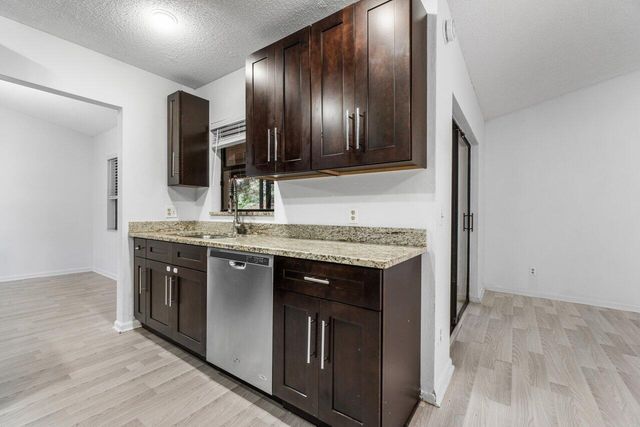 190 Parkwood Drive S, Royal Palm Beach, FL 33411