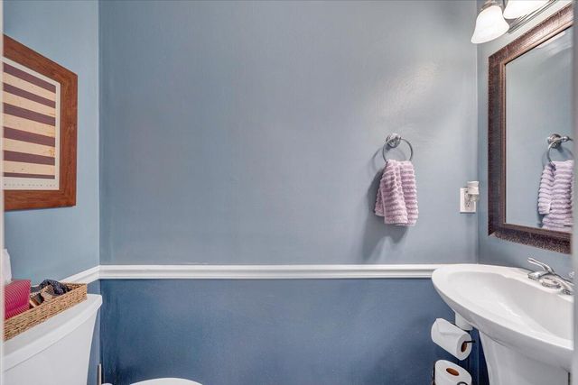 6124 Carolina TRL, Roanoke, VA 24019