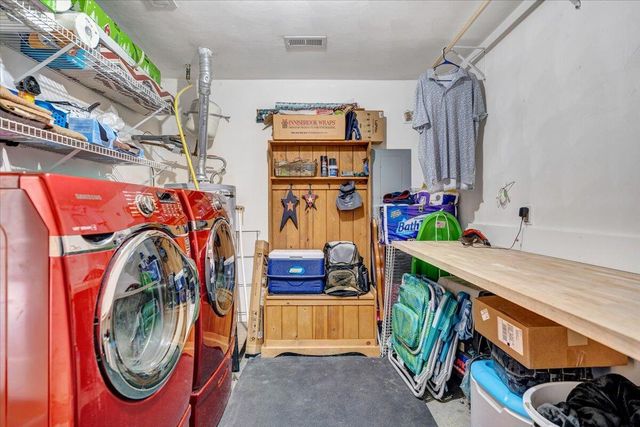 6124 Carolina TRL, Roanoke, VA 24019