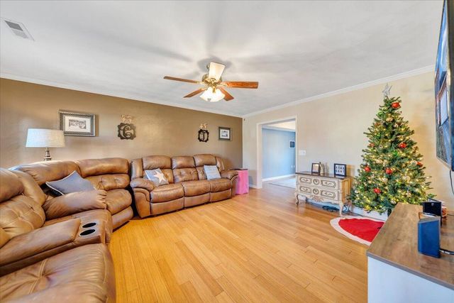 6124 Carolina TRL, Roanoke, VA 24019