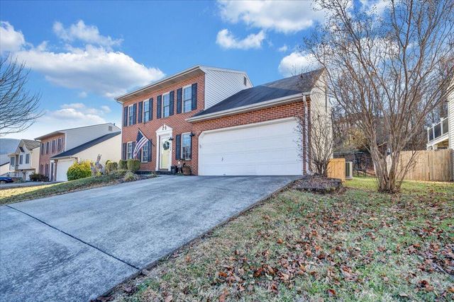 6124 Carolina TRL, Roanoke, VA 24019