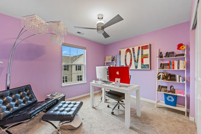 1627 Sager Way, Batavia, IL 60510