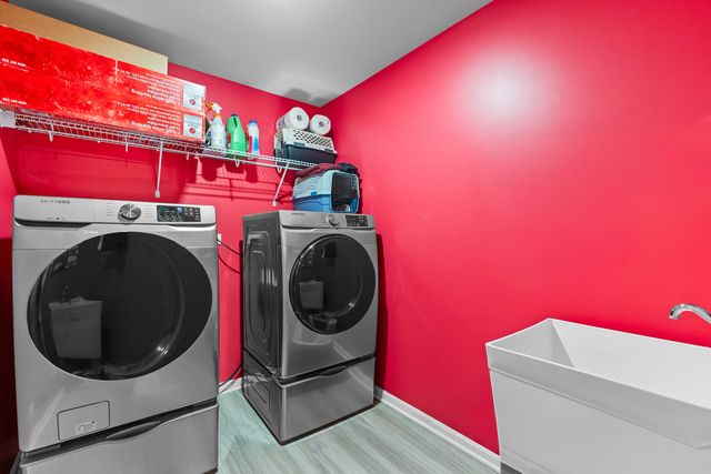 1627 Sager Way, Batavia, IL 60510