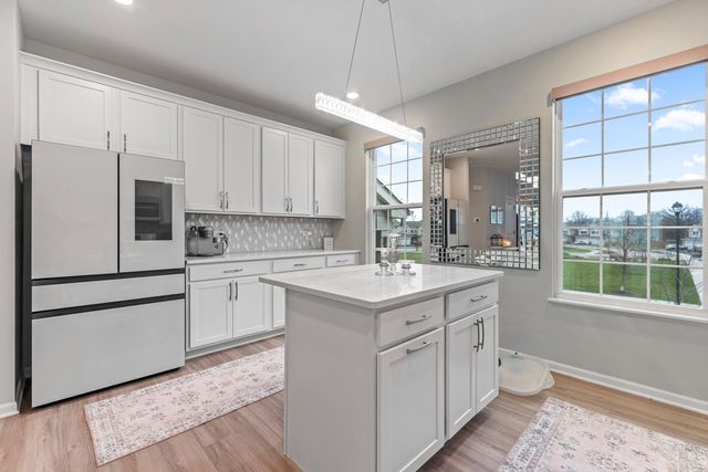 1627 Sager Way, Batavia, IL 60510