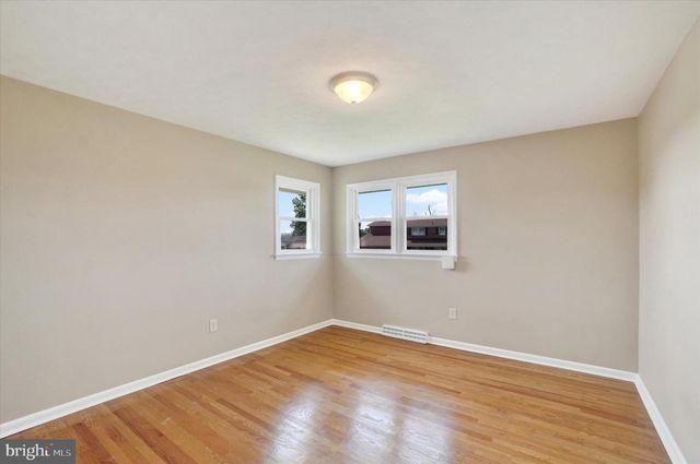 1995 WORTH ST, York, PA 17404