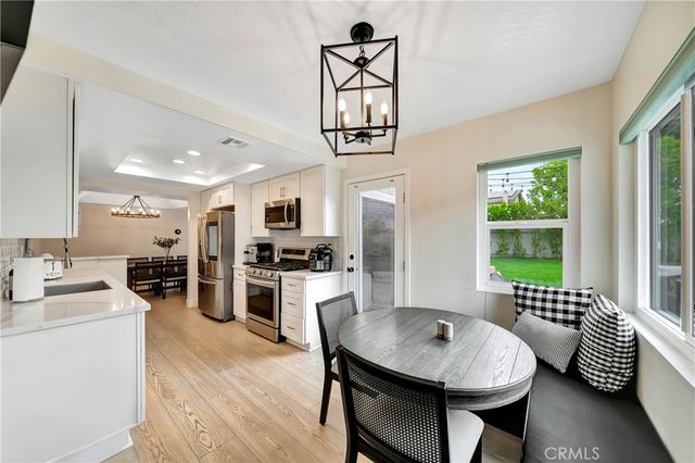 30480 Passageway Place, Agoura Hills, CA 91301