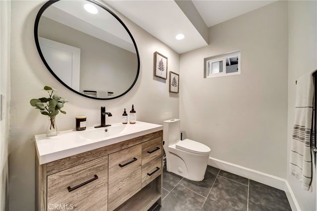 30480 Passageway Place, Agoura Hills, CA 91301
