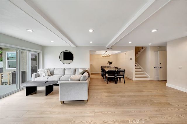 30480 Passageway Place, Agoura Hills, CA 91301
