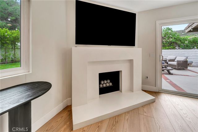 30480 Passageway Place, Agoura Hills, CA 91301