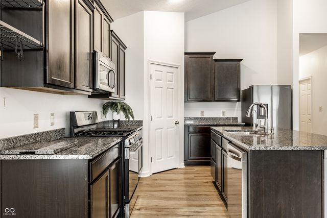 18179 Nickel Plate Drive, Westfield, IN 46074