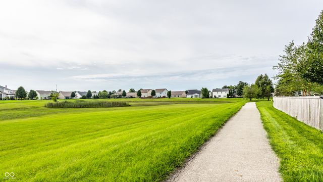 18179 Nickel Plate Drive, Westfield, IN 46074