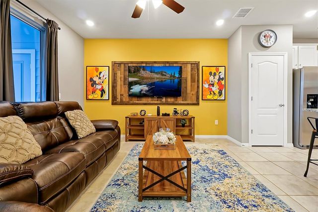 7578 OAK SPRING LANE, Davenport, FL 33837