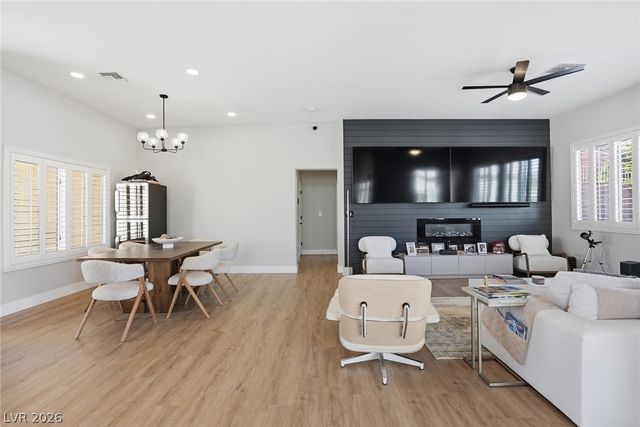 10508 Mission Lakes Avenue, Las Vegas, NV 89134