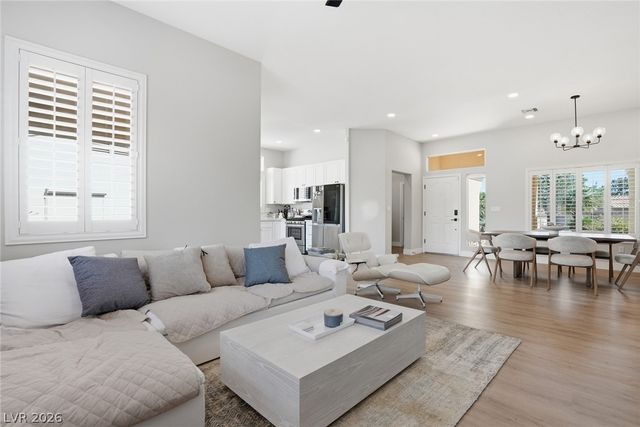 10508 Mission Lakes Avenue, Las Vegas, NV 89134