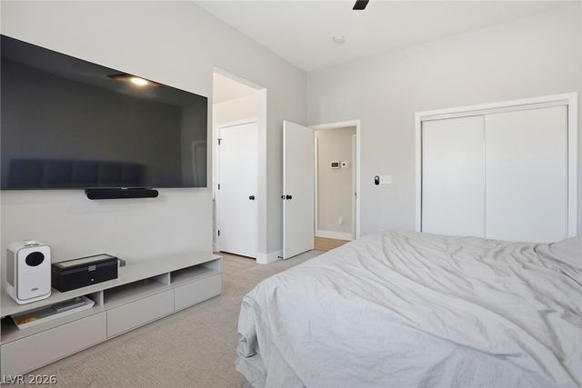 10508 Mission Lakes Avenue, Las Vegas, NV 89134