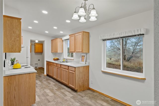 14396 Hwy 97, Ellensburg, WA 98926