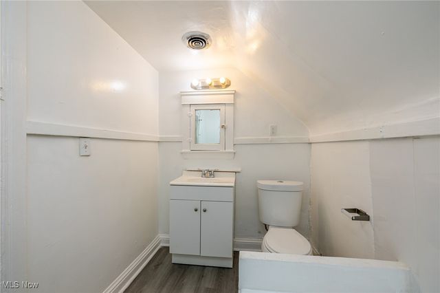 3405 E 117, Cleveland, OH 44120