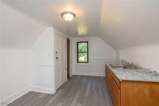 3405 E 117, Cleveland, OH 44120