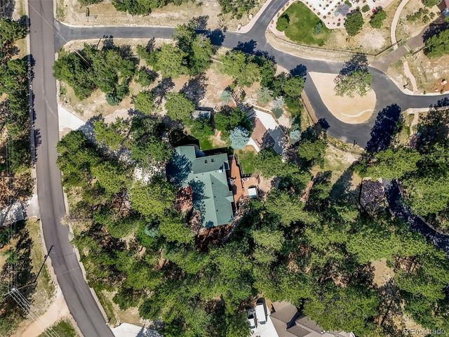 1087 Tenderfoot Dr, Larkspur, CO 80118