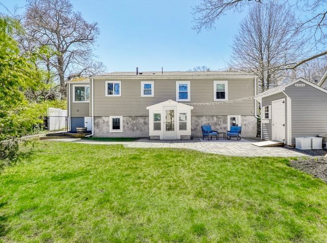 115 Washington St, Melrose, MA 02176