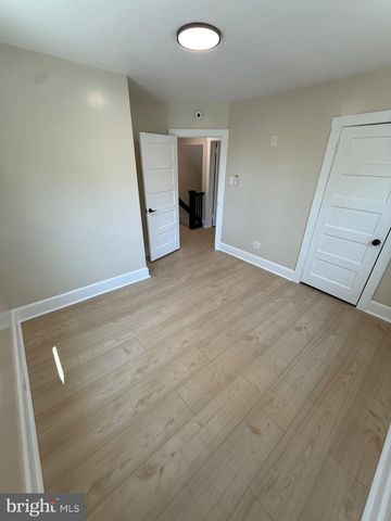 303 PARIS AVE, Brooklawn, NJ 08030