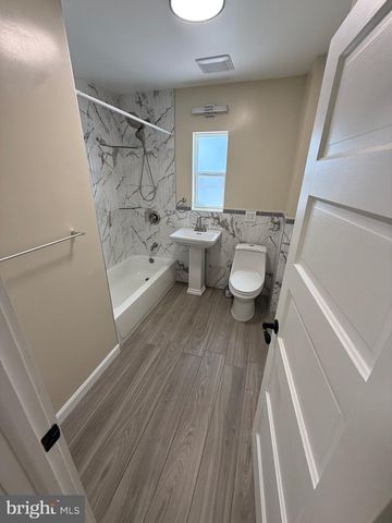 303 PARIS AVE, Brooklawn, NJ 08030