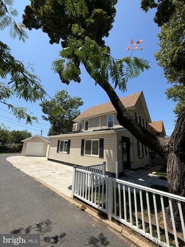 303 PARIS AVE, Brooklawn, NJ 08030